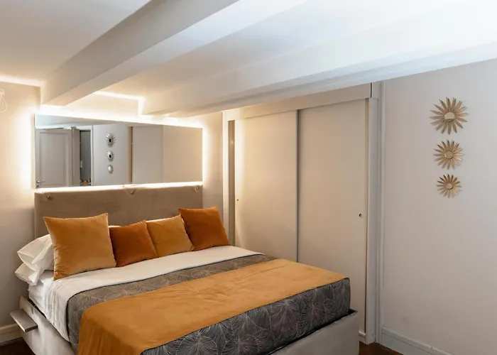 Artemide Domus e